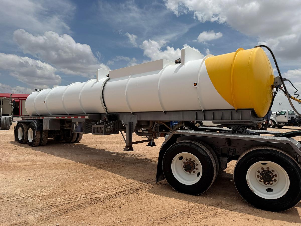 Used 2019 INTERNATIONAL ENERFAB 10k KILL TRUCK W/ 130BBL KILL TRAILER