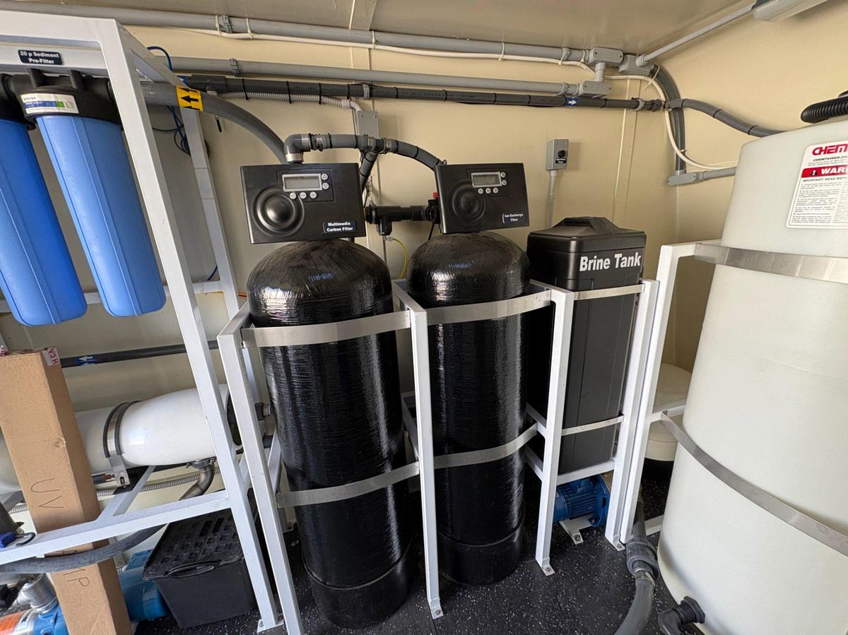 Used 2019 CARSON CUSTOM BUILT 7X14 MOBILE BRACKISH WATER TREATMENT SYSTEM 10000GPD T/A BUMPER PULL TRAILER