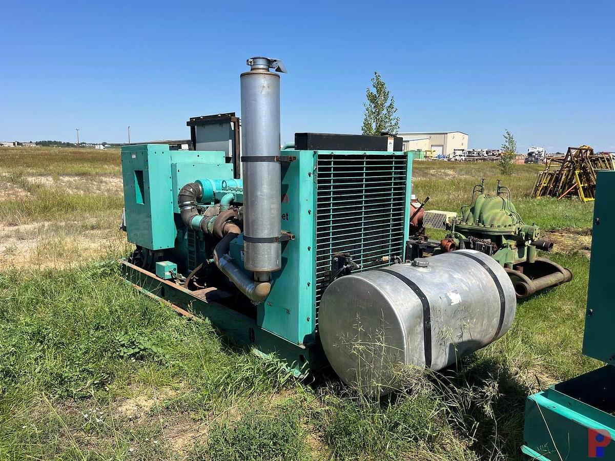Used CUMMINS 380 HP GENERATOR