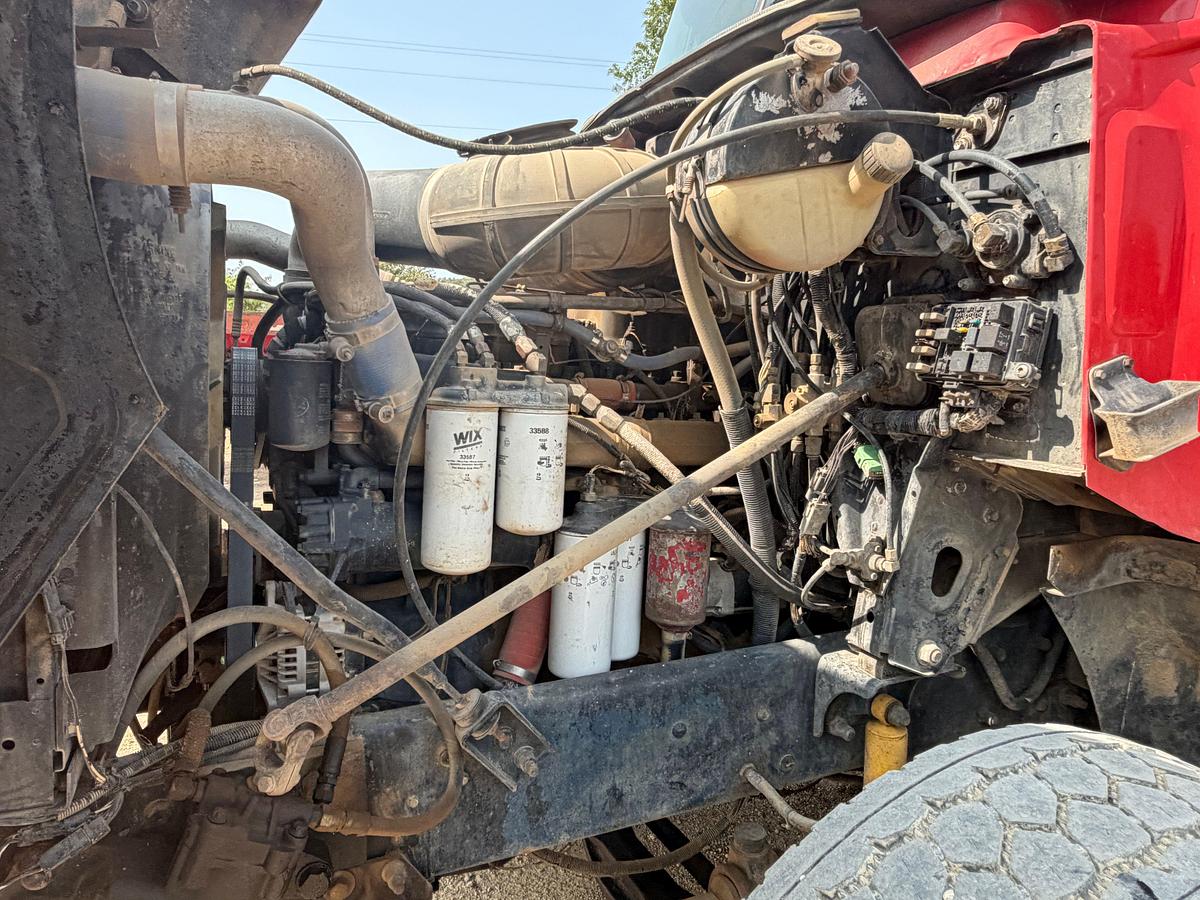 Used 1999 MACK CH612 T/A DAYCAB GIN POLE TRUCK