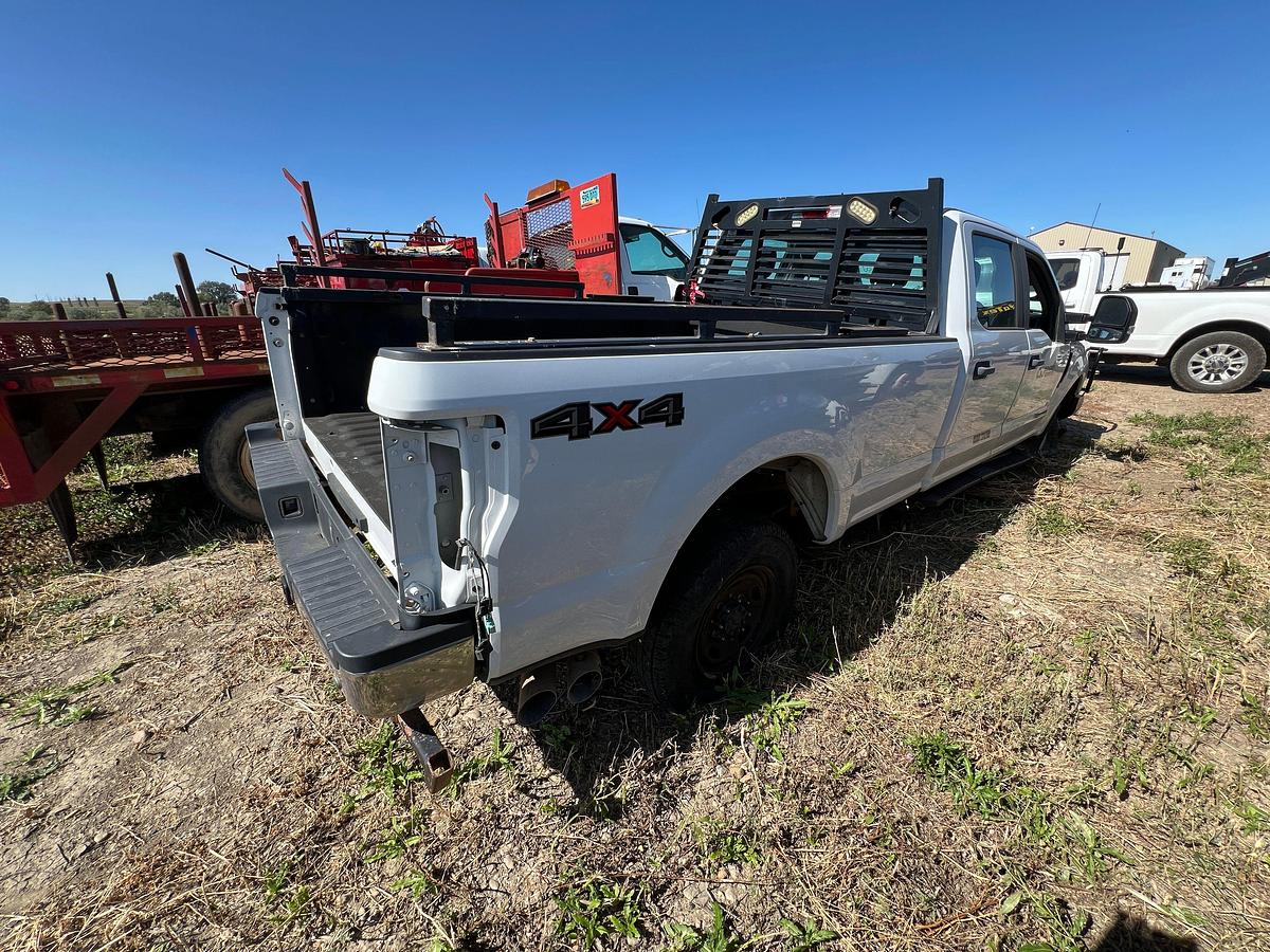 Used 2017 FORD F-250 XL CREW CAB 4X4 DIESEL PICKUP (WRECKED)