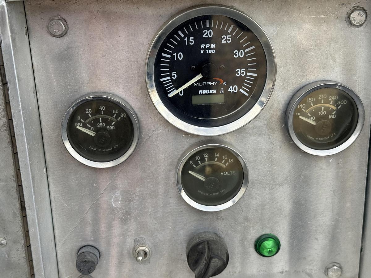 Used 2006 FRUEHAUF PNEUMATIC DRY BULK T/A CEMENT TRAILER