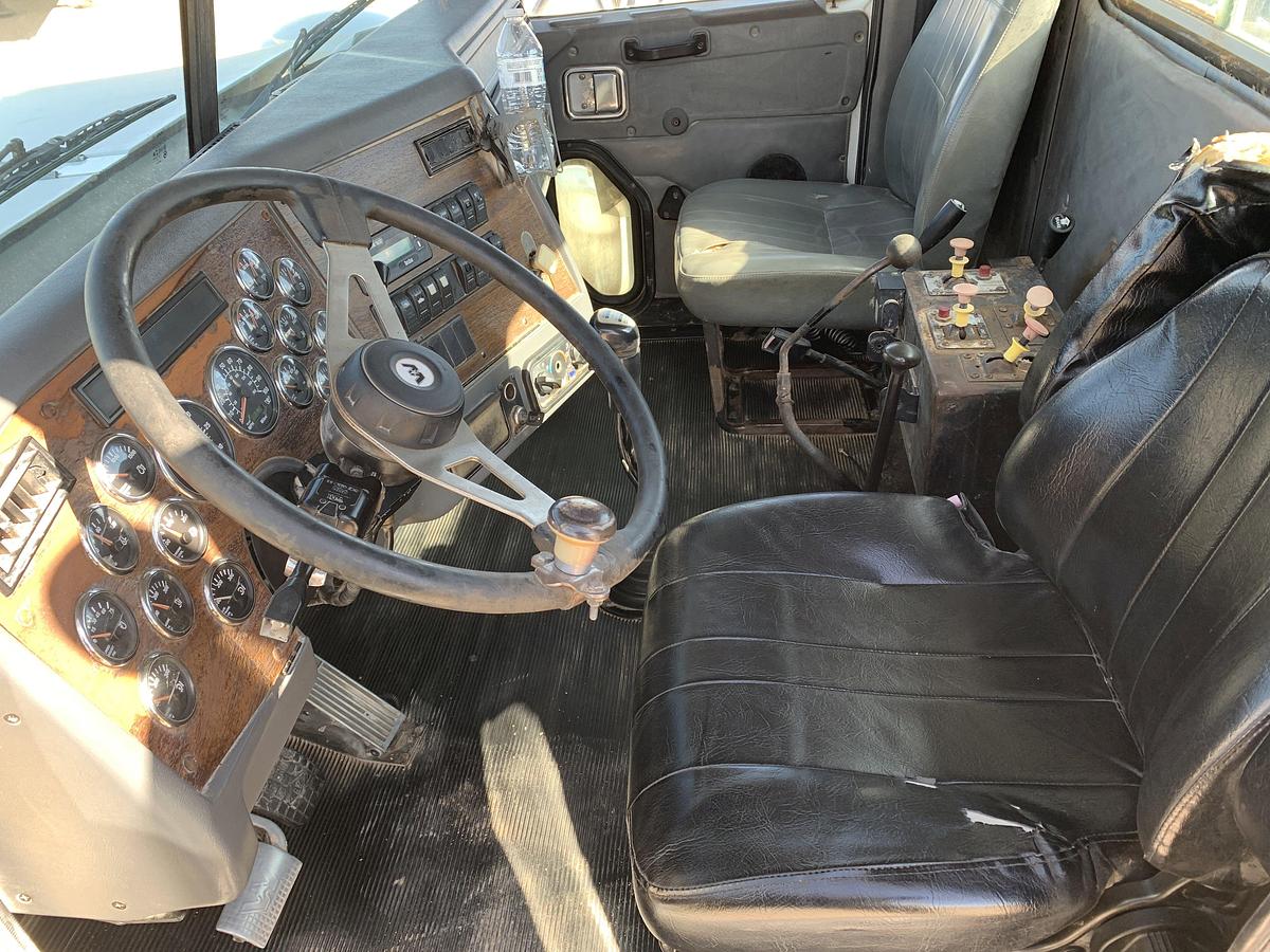 Used 2005 WESTERN STAR 6900 XD TANDEM STEER RIG UP WINCH TRUCK