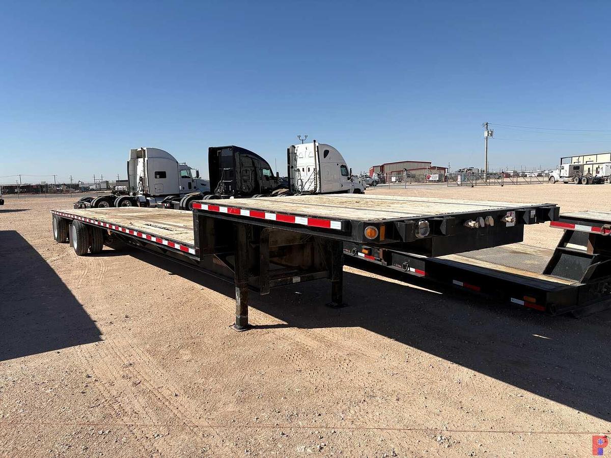 Used 2013 FONTAINE T/A STEP DECK TRAILER