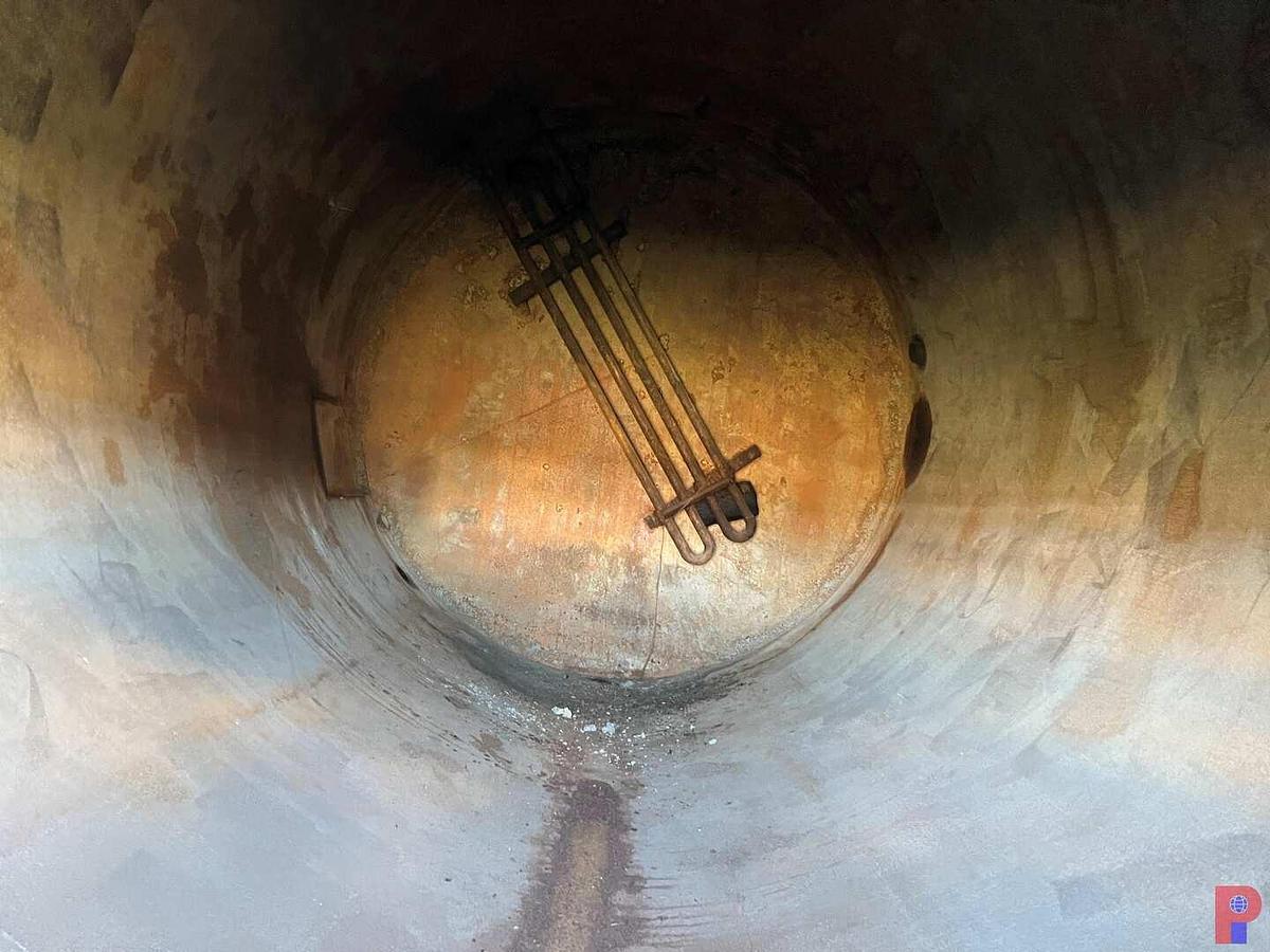 Used EATON SKIDDED 12’DIAMETER X 20’H 400BBL VERTICAL STORAGE TANK