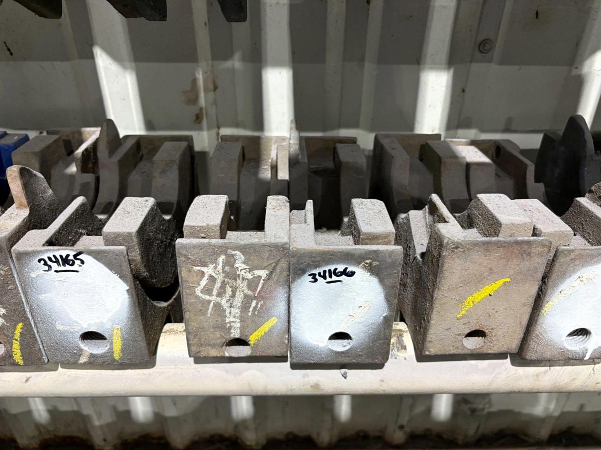 Used SET OF (2) 2-7/8” REEDY BOP PIPE RAMS