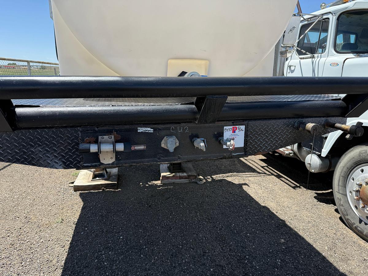 Used 400 SACK VOLUMETRIC CEMENT MIXER T/A TRAILER