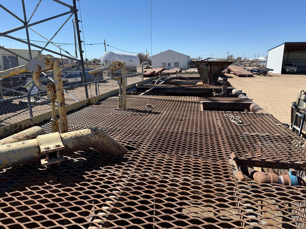 Used 180 BBL 32’ X 7’ X 5’ 3-COMP REVERSE PIT TANK W/ CATWALK,GAS BUSTER, HOSE RACK