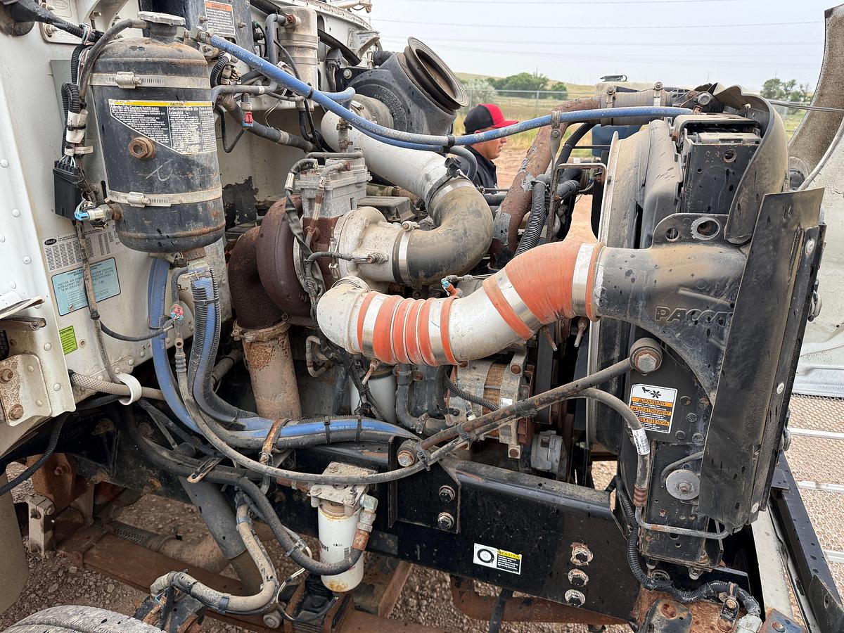 Used 2008 PETERBILT 335 S/A 1,500 GALLON CHEMICAL TREATER TRUCK
