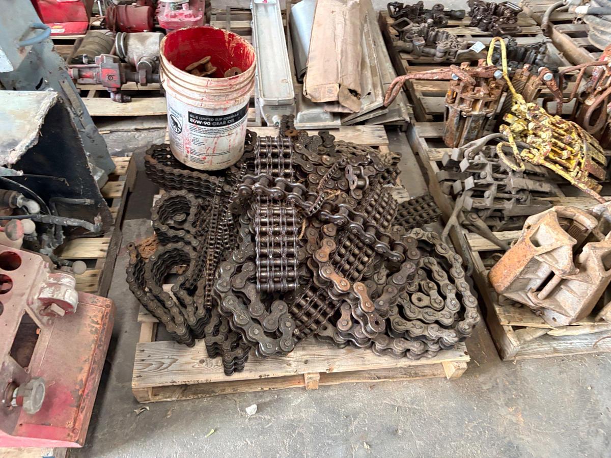 Used (3) driller’s control consoles & pallet of roller chain