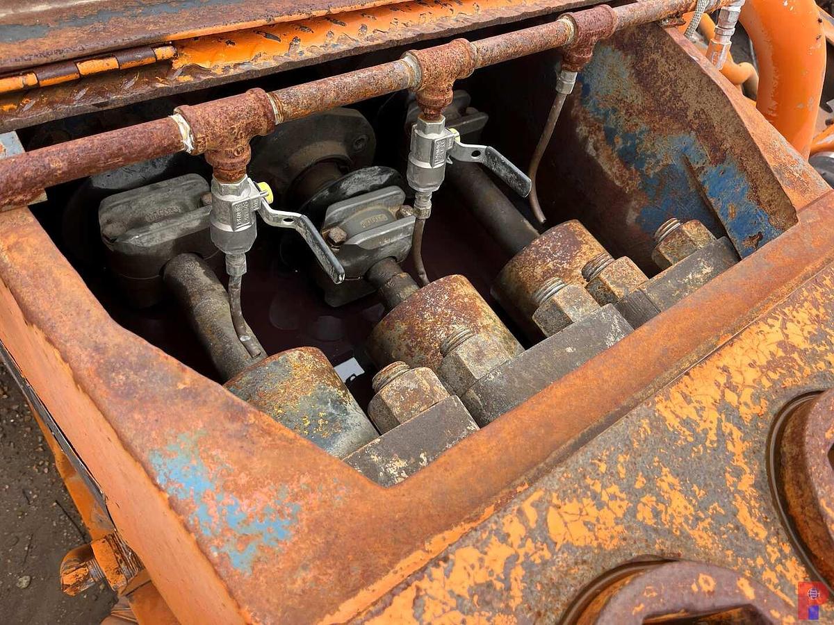 Used NATIONAL JWS-340 TRIPLEX MUD PUMP W/O POWER