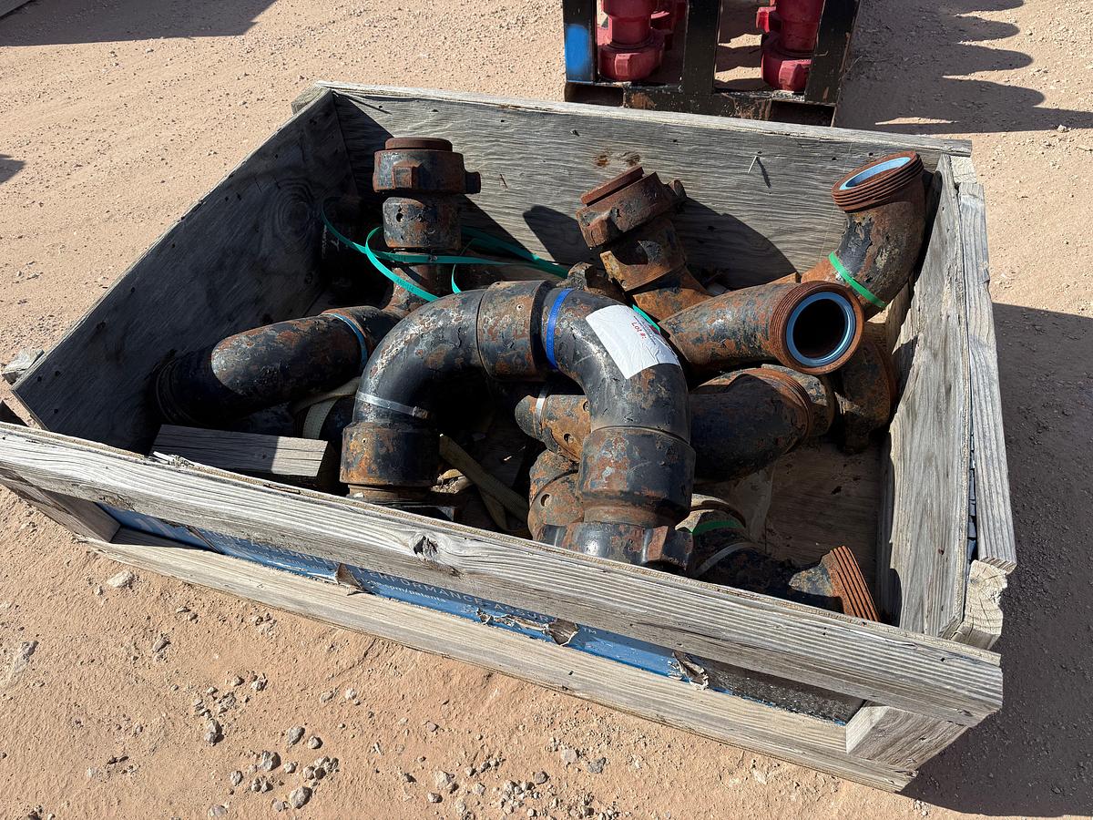 Used CRATE W/ (7) 4” FIG 1002 10K WP STYLE 50 & 10 CHIKSAN SWIVELS