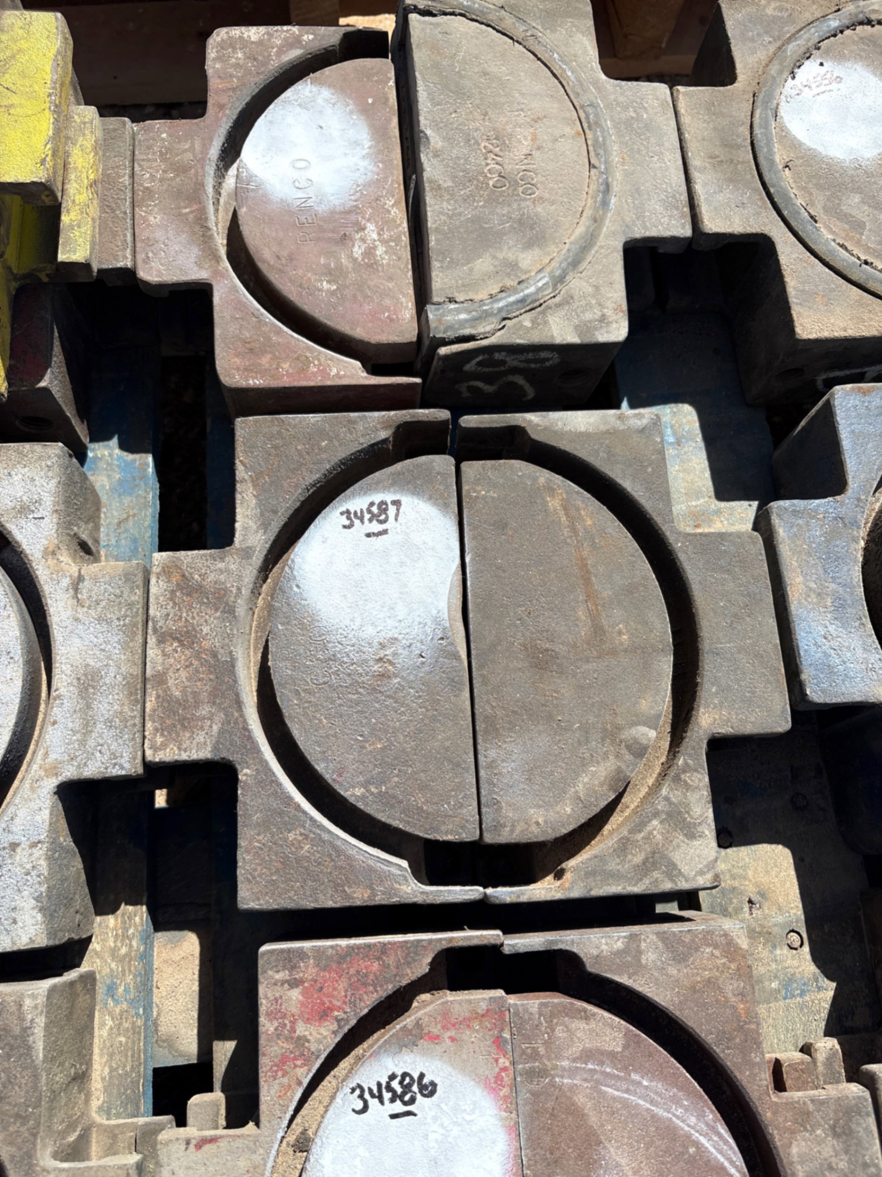 Used SET OF (2) BLIND REEDY BOP RAMS