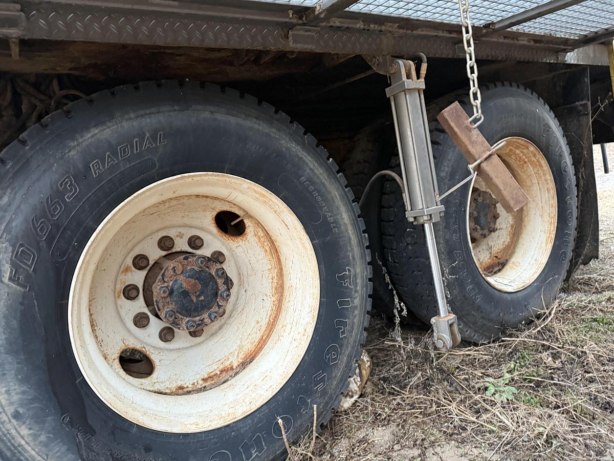 Used WATSON HOPPER GX SWAB RIG MTD ON 2009 INTERNATIONAL WORKSTAR 7500 T/A TRUCK