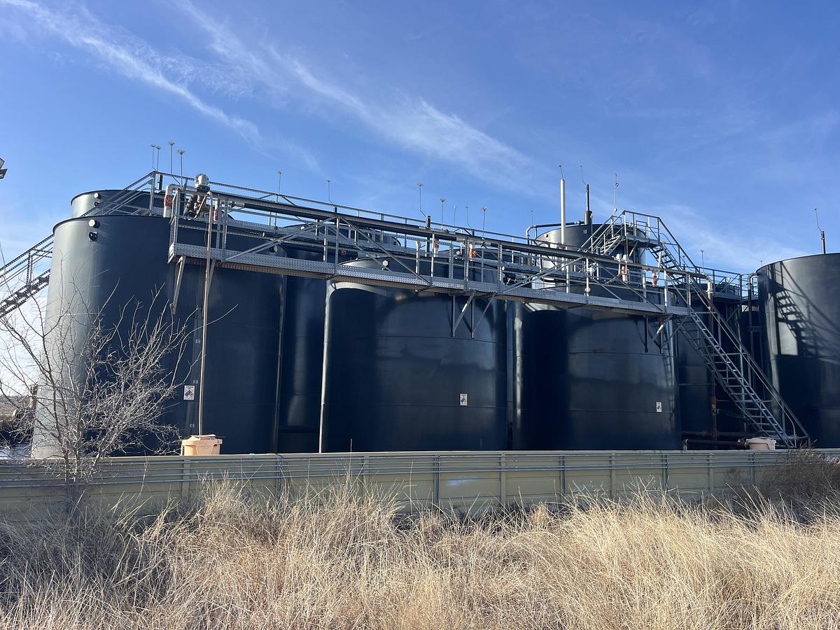 Used CROCKETT CO. SWD FACILITY, PERMITTED FOR 30,000 BBLS. PER DAY