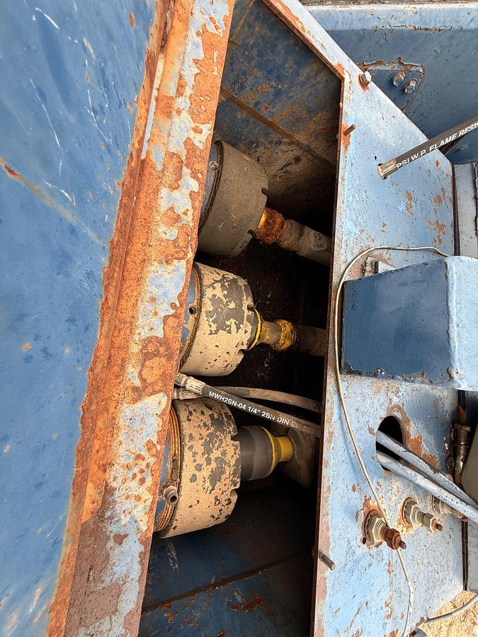 Used KERR T60WS 600 HP TRIPLEX WELL SERVICE PUMP SKIDDED P/B CATERPILLAR C15