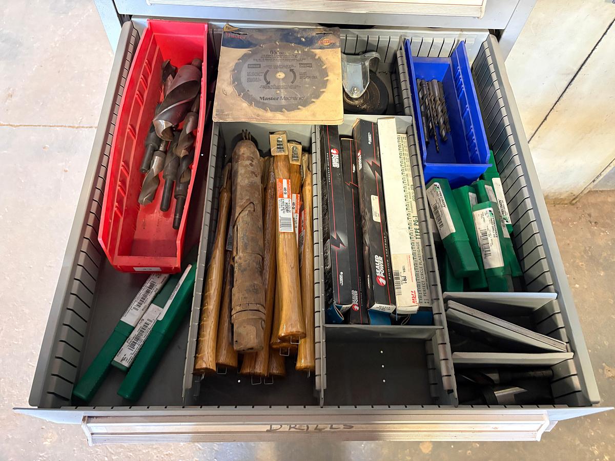 Used Lyon MS-II safety link 12-drawer rolling toolbox w/ assorted machine shop tools