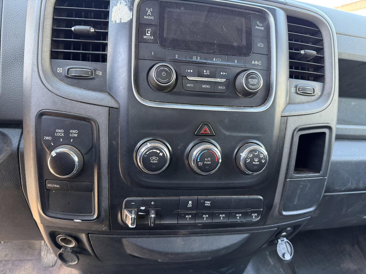 Used 2018 RAM 3500 HD CREW CAB 4WD SERVICE TRUCK