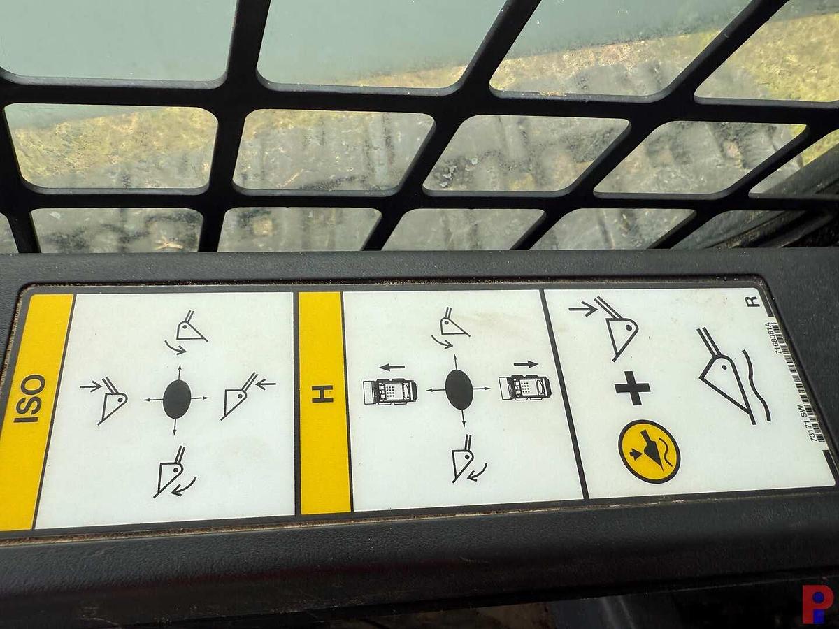 Used 2023 BOBCAT T76 TRACK SKID STEER