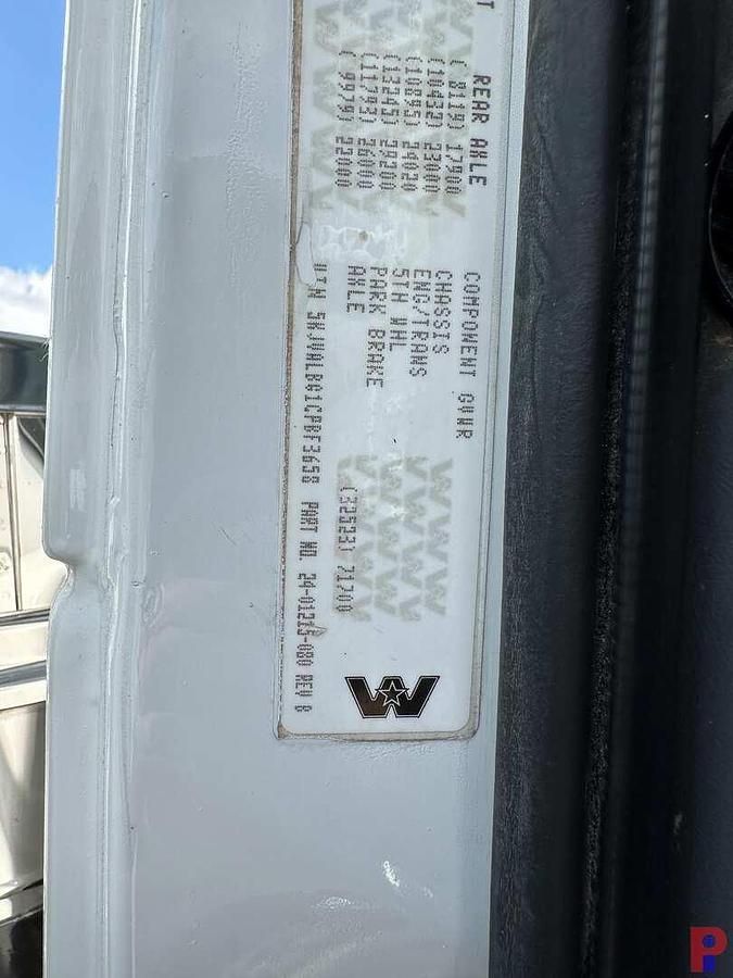 Used 2012 WESTERN STAR 4900 SA 4-AXLE TRI-DRIVE HEAVY HAUL TRUCK TRACTOR