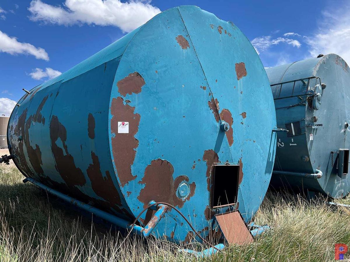 Used SKIDDED 12’DIAMETER X 20’H 400BBL VERTICAL STORAGE TANK