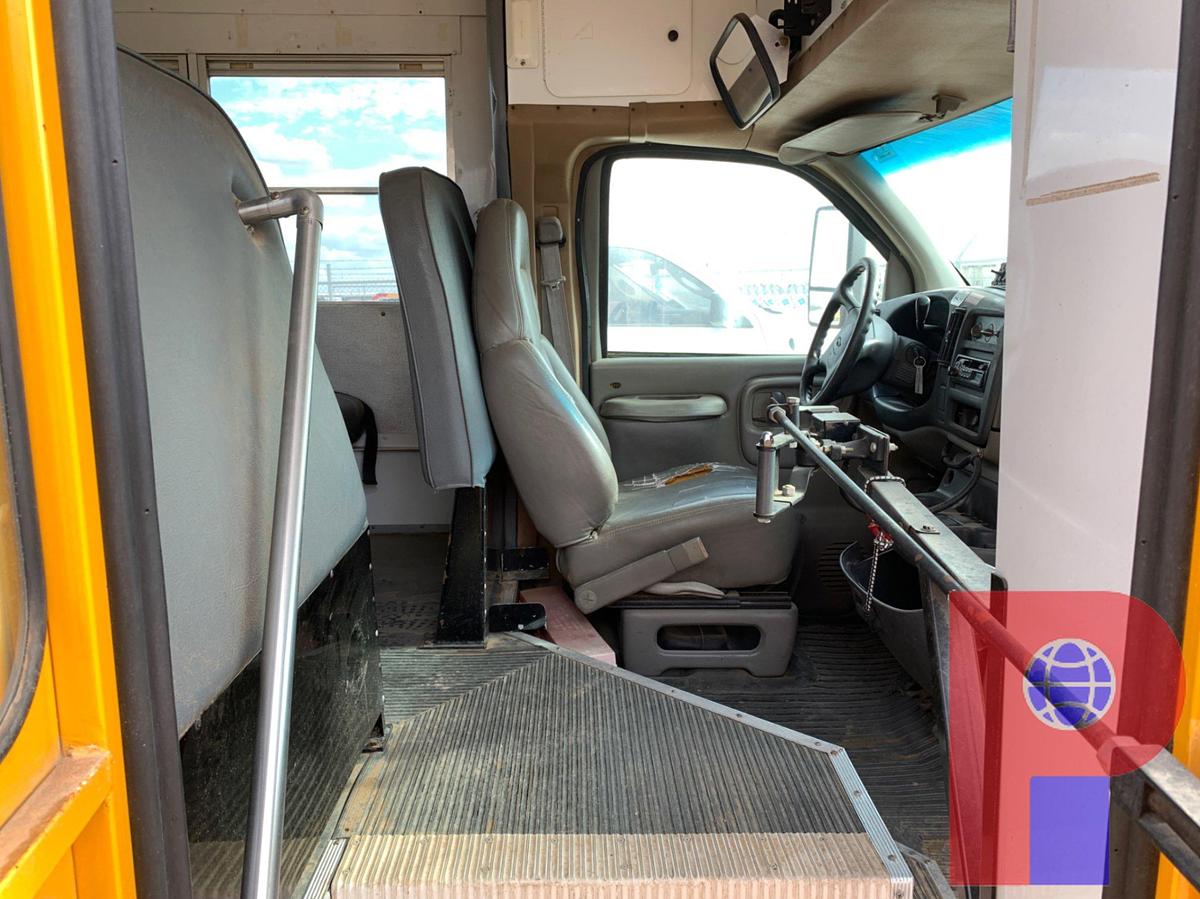 Used 1999 CHEVROLET EXPRESS PASSENGER BUS