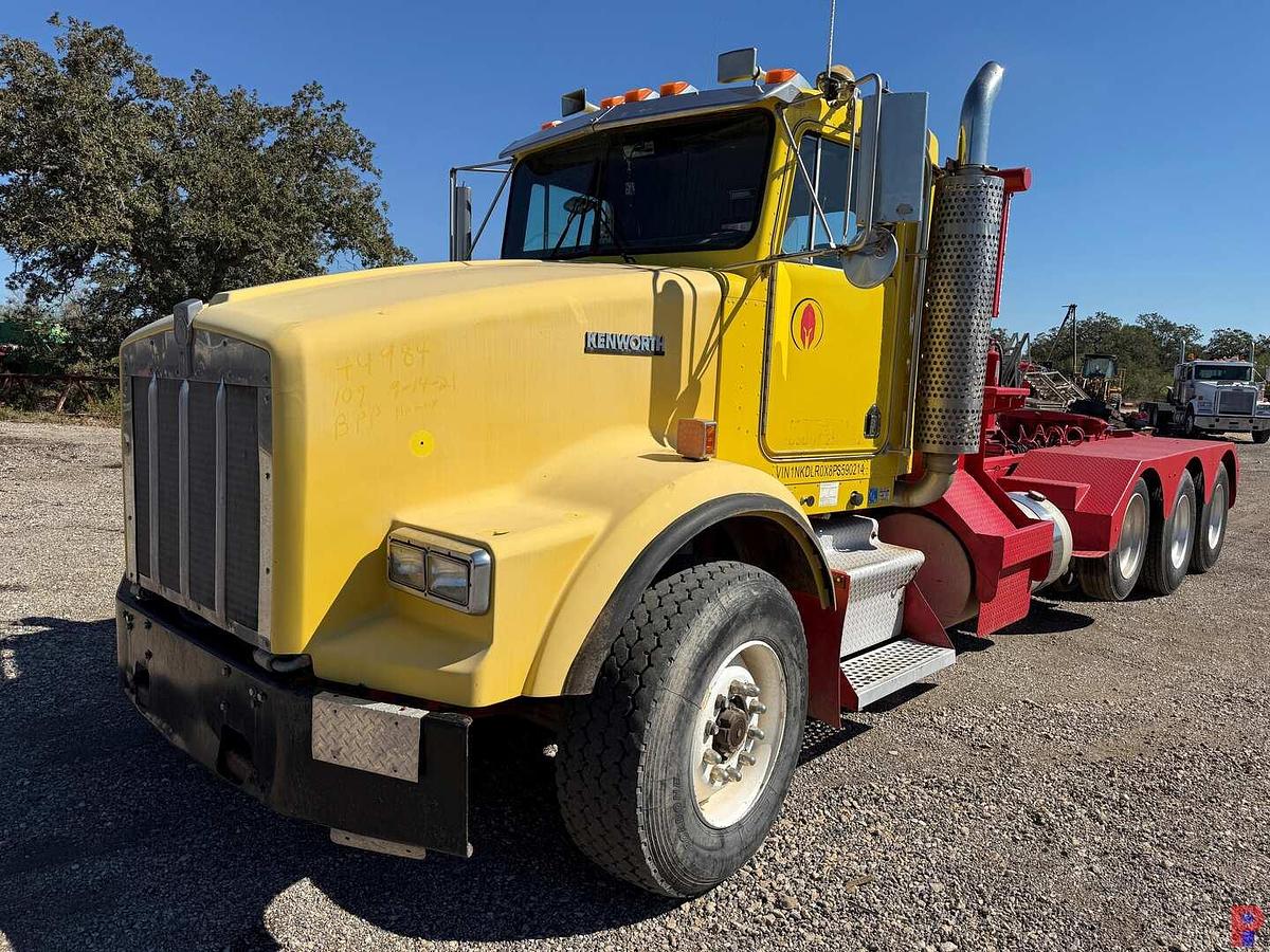 Used 1993 KENWORTH T800 TRI AXLE WINCH TRUCK