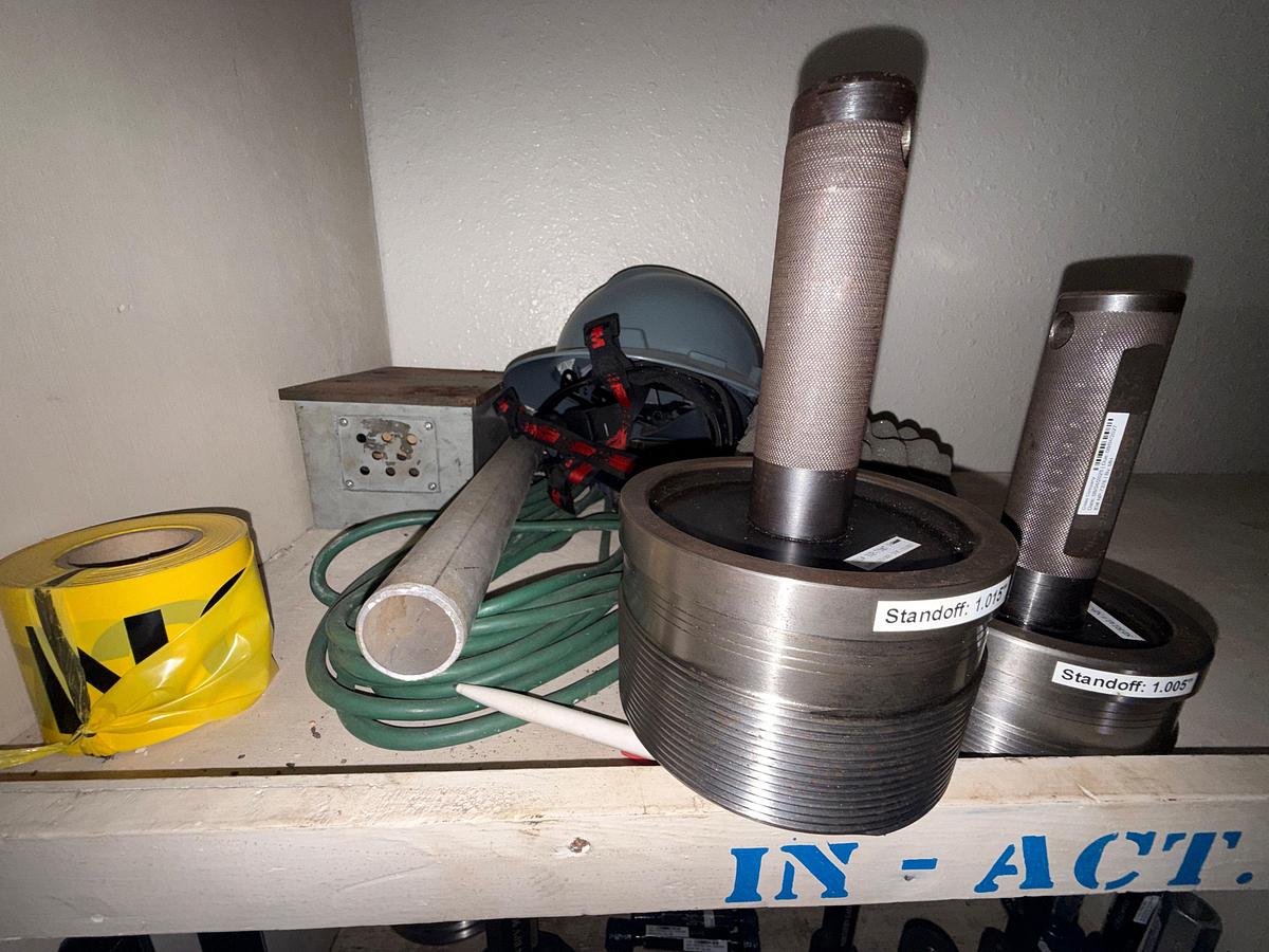Used LOT W/ CONTENTS OF GAUGE ROOM INCLUDING (50+) (UNUSED) IN-ACT & NON API UP TO 11” THREAD GAUGE & METAL LOCKERS