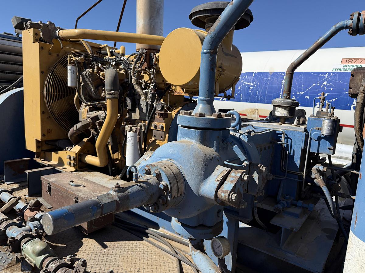Used 2006 AIR FOAM UNIT P/B (3) CATERPILLAR ENGINES MTD ON PRECISION PUMP & COMPRESSOR T/A DROP DECK TRAILER