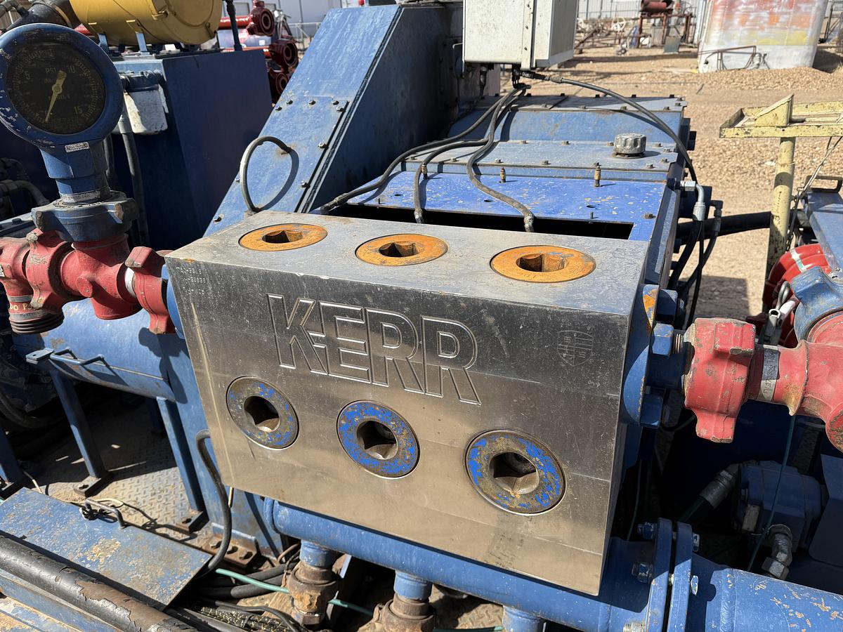 Used 2018 KERR T60 10K WP TRIPLEX WELL SERVICE PUMP P/B CATERPILLAR C18 630-HP, SKIDDED