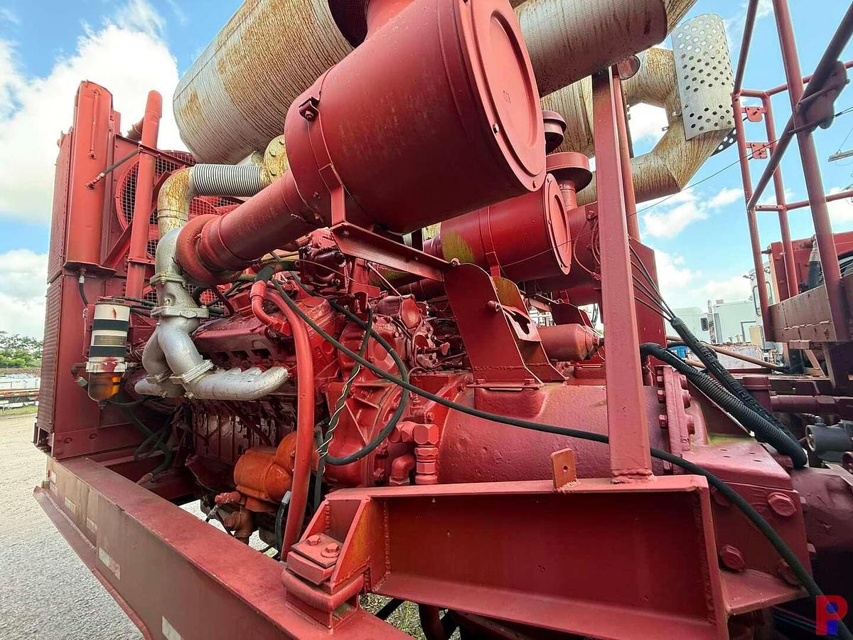 Used WESTERN ROUGH RIDER 1000 HP 10K TRIPLEX DOUBLE PUMP TRAILER