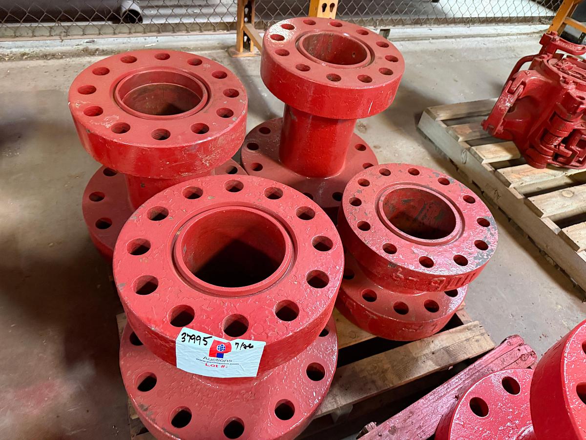 Used PALLET W/ (4) 7-1/16” WELL HEAD ADAPTER SPOOLS