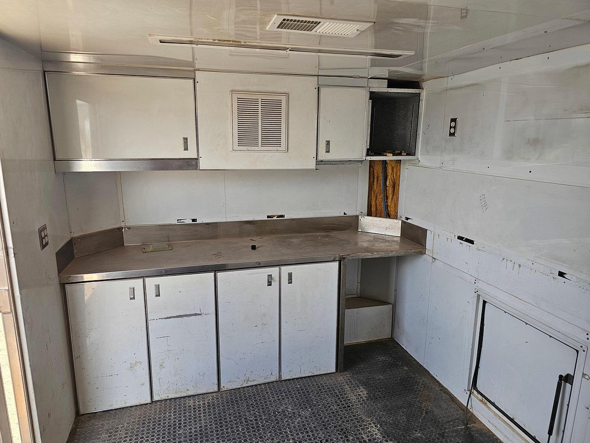 Used Competition Trailers 40’ x 102” T/A MOBILE OFFICE TRAILER