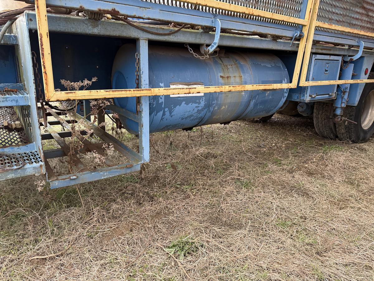 Used 2008 CRANE CARRIER 43’ X 102” 5-AXLE WS RIG CARRIER PARTS ONLY