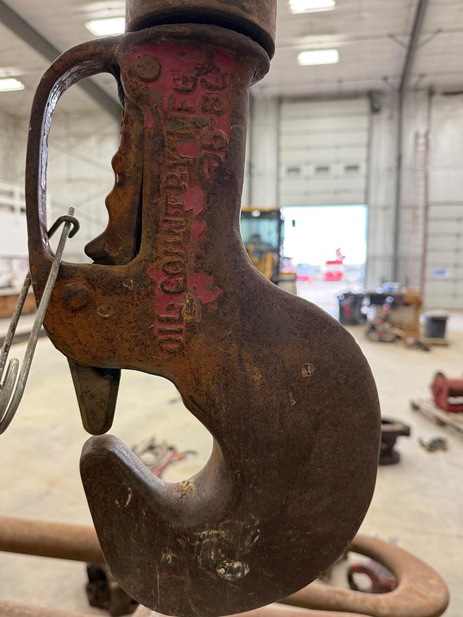 Used (2)- (1) OIL COUNTRY 35 TON & (1) 30 TON ROD HOOK & CLEVIS