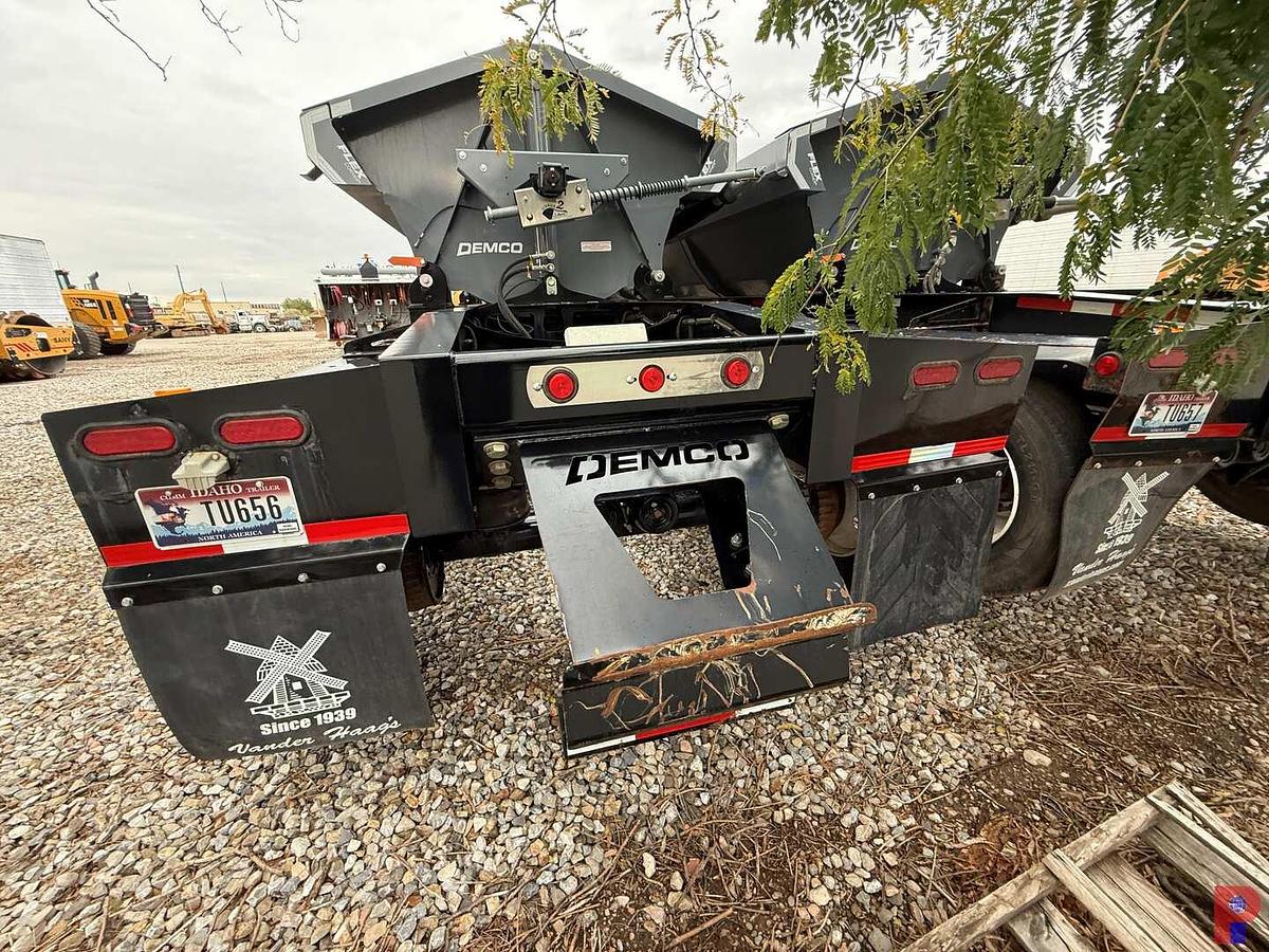 Used 2022 DEMCO 46’ TRI AXLE SIDE DUMP TRAILER