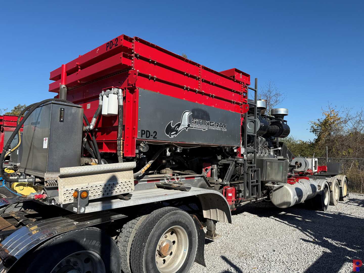 Used 2012 UE MANUFACTURING 2250 HP QUINTUPLEX 3-AXLE FRAC PUMP TRAILER