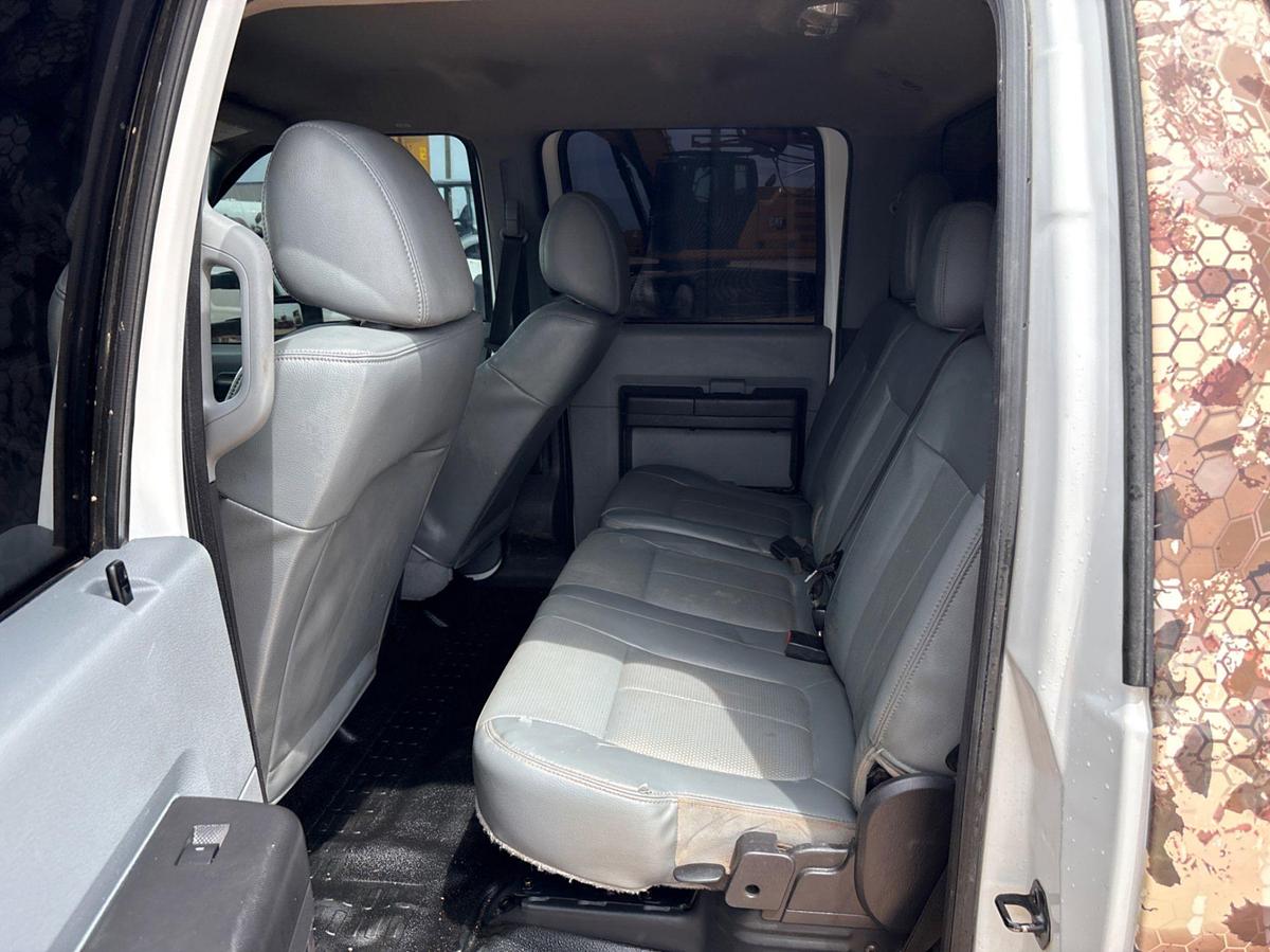 Used 2015 FORD F-350 CREW CAB FLATBED TRUCK