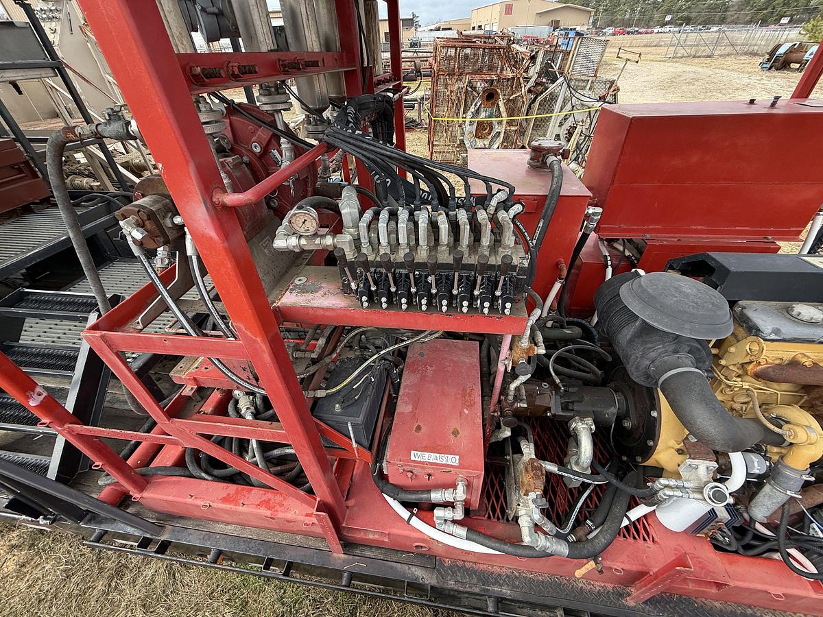 Used 35’ X 102” 30 BBL CHEMICAL MIXING UNIT MTD ON 2018 BIG TEX 12 TON DUAL T/A GOOSENECK TRAILER