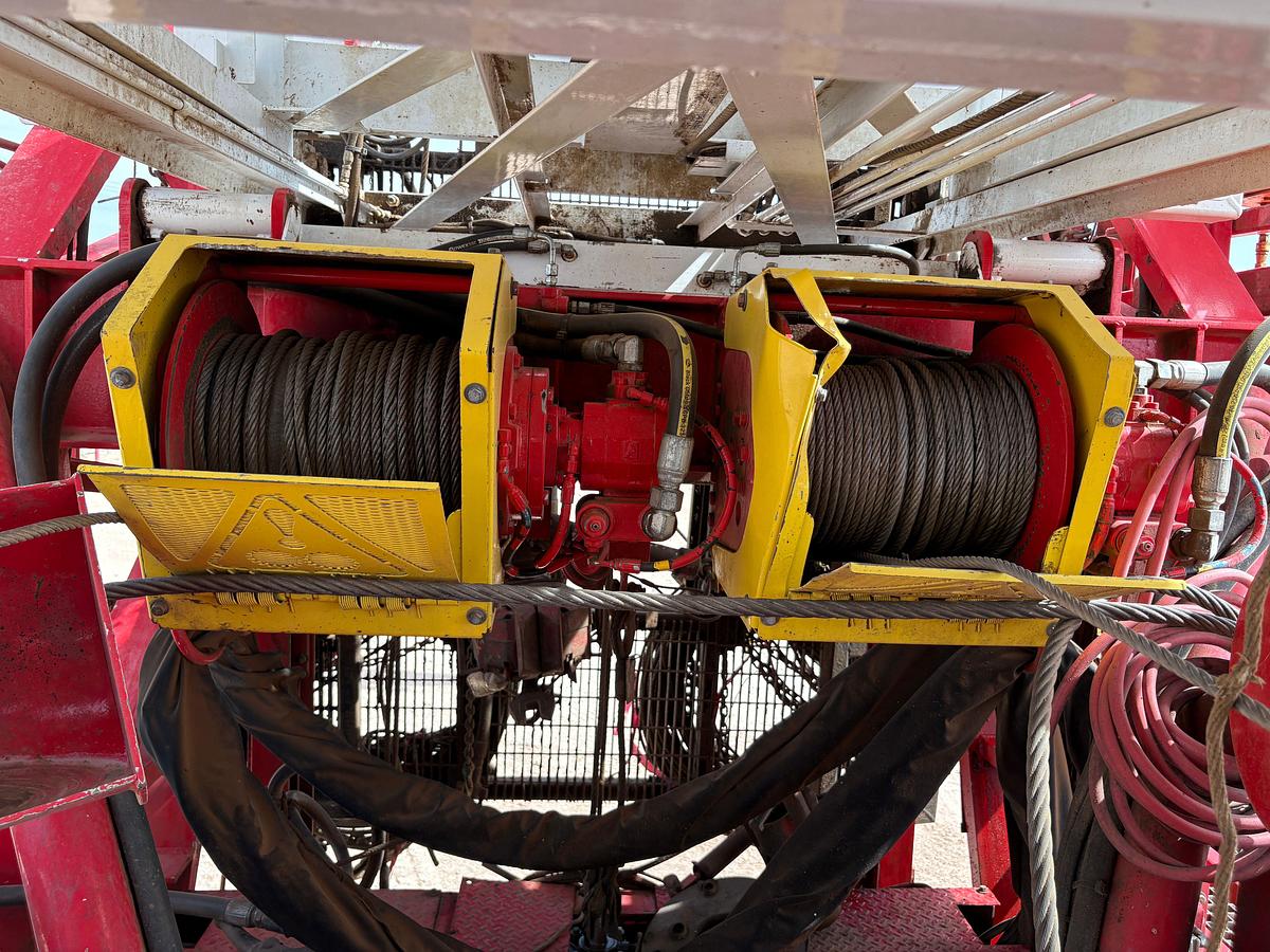 Used 2023 WATSON HOPPER GXHTA 550 SERIES 5-AXLE WELL SERVICE RIG (106'x300k MAST, FULLY TOOLED & CERTIFIED, FIELD READY)