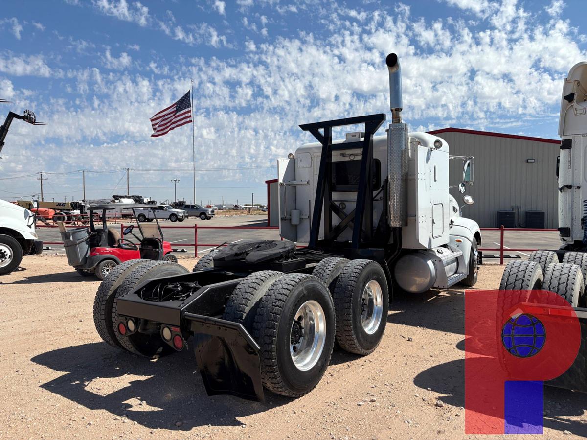 Used 2008 PETERBILT 386 T/A SLEEPER HAUL TRUCK