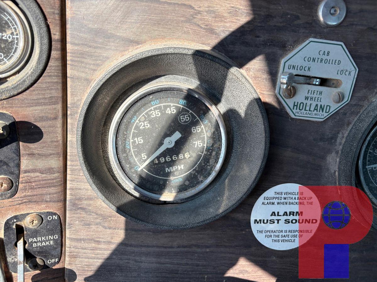 Used TEXOMA 330 PRESSURE DIGGER MTD ON 1983 FORD LT9000 T/A DAYCAB TRUCK