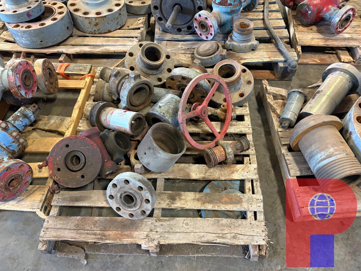 Used (1) 24”OD 15K LUBRICATOR FLANGE, W/ 2”-4” WECO FLANGES & HAMMER UNIONS