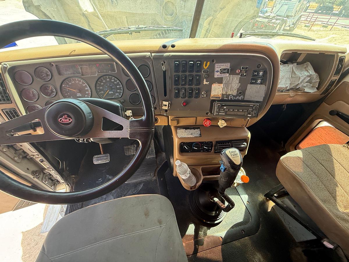 Used 2006 MACK CV713 T/A DAYCAB KILL TRUCK
