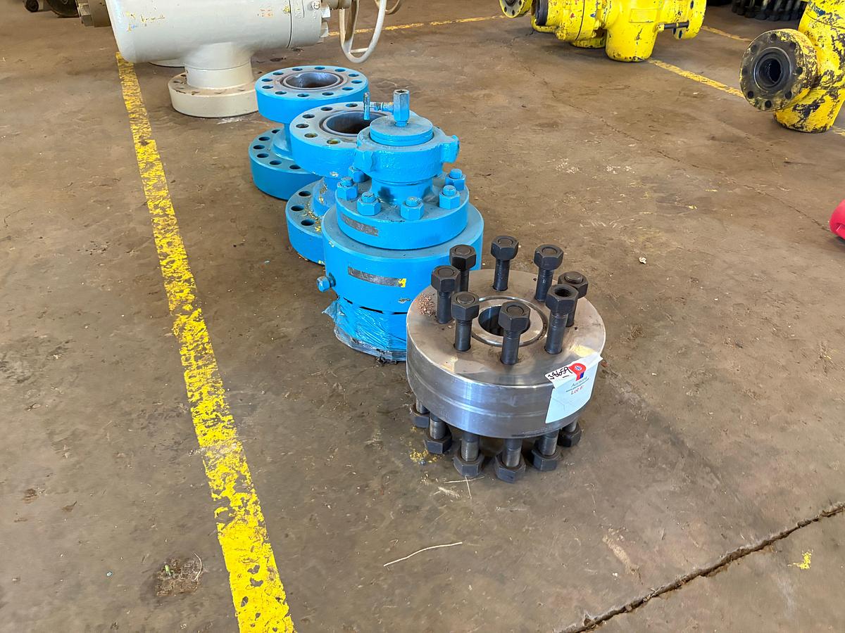Used (2) 7-1/16” x 14” spacer spools & (2) DSAs w/ (1) 4” 1002 weco flange