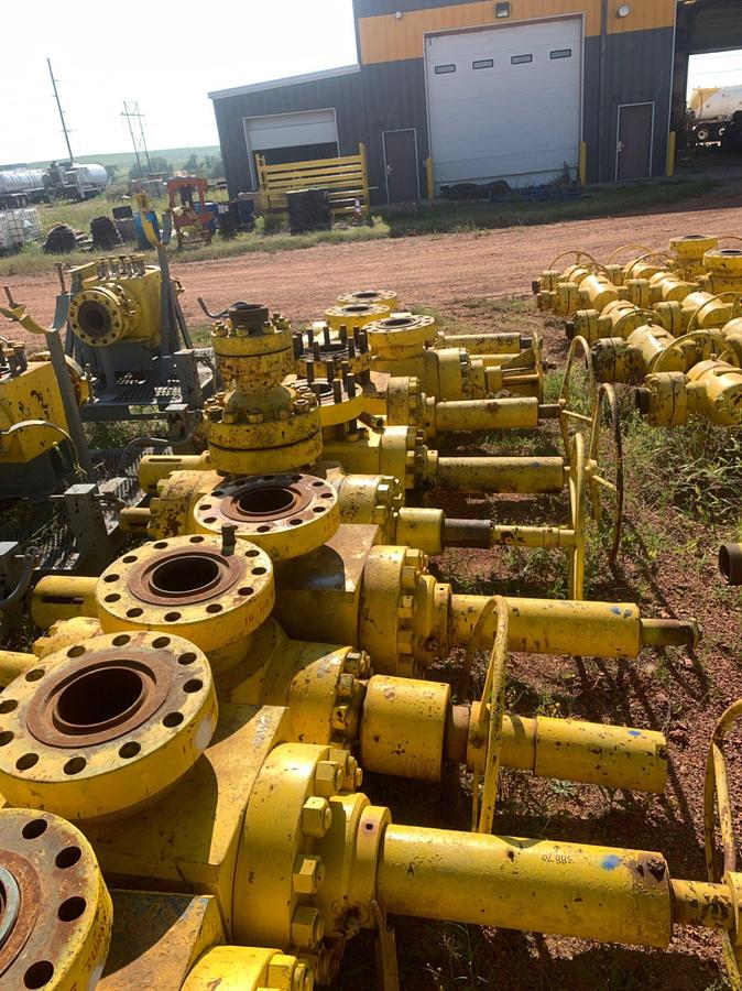 Used (9) 7-1/16 10k Manual Gate Valves