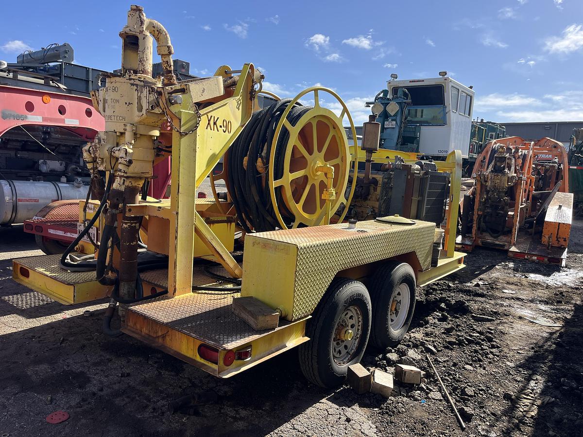 Used 2008 VENTURETECH XK-90 POWER SWIVEL MTD ON T/A GOOSENECK TRAILER