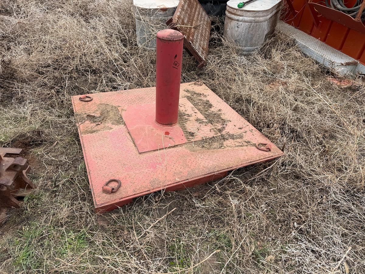 Used 4x4 BOP STUMP WITH TIE DOWNS & FORKLIFT POCKETS