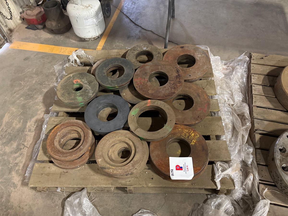 Used Pallet of (17) assorted C21 casing slip H-plates