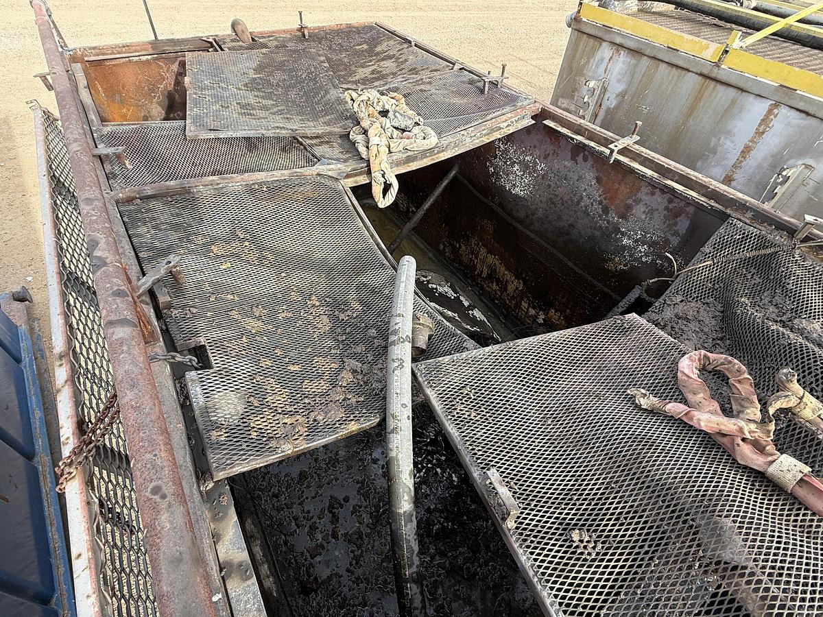 Used 19’L X 90”W X 6'H 2-COMP. REVERSE PIT W/ GAS BUSTER